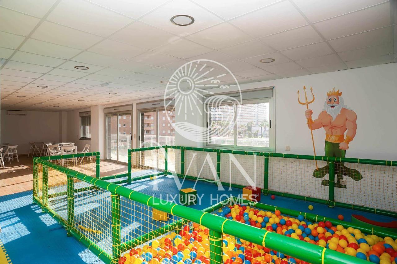 אורופסה דל מר Casa Zerua Ivan Luxury Homes 5ªpta Sur 1ªlinea מראה חיצוני תמונה