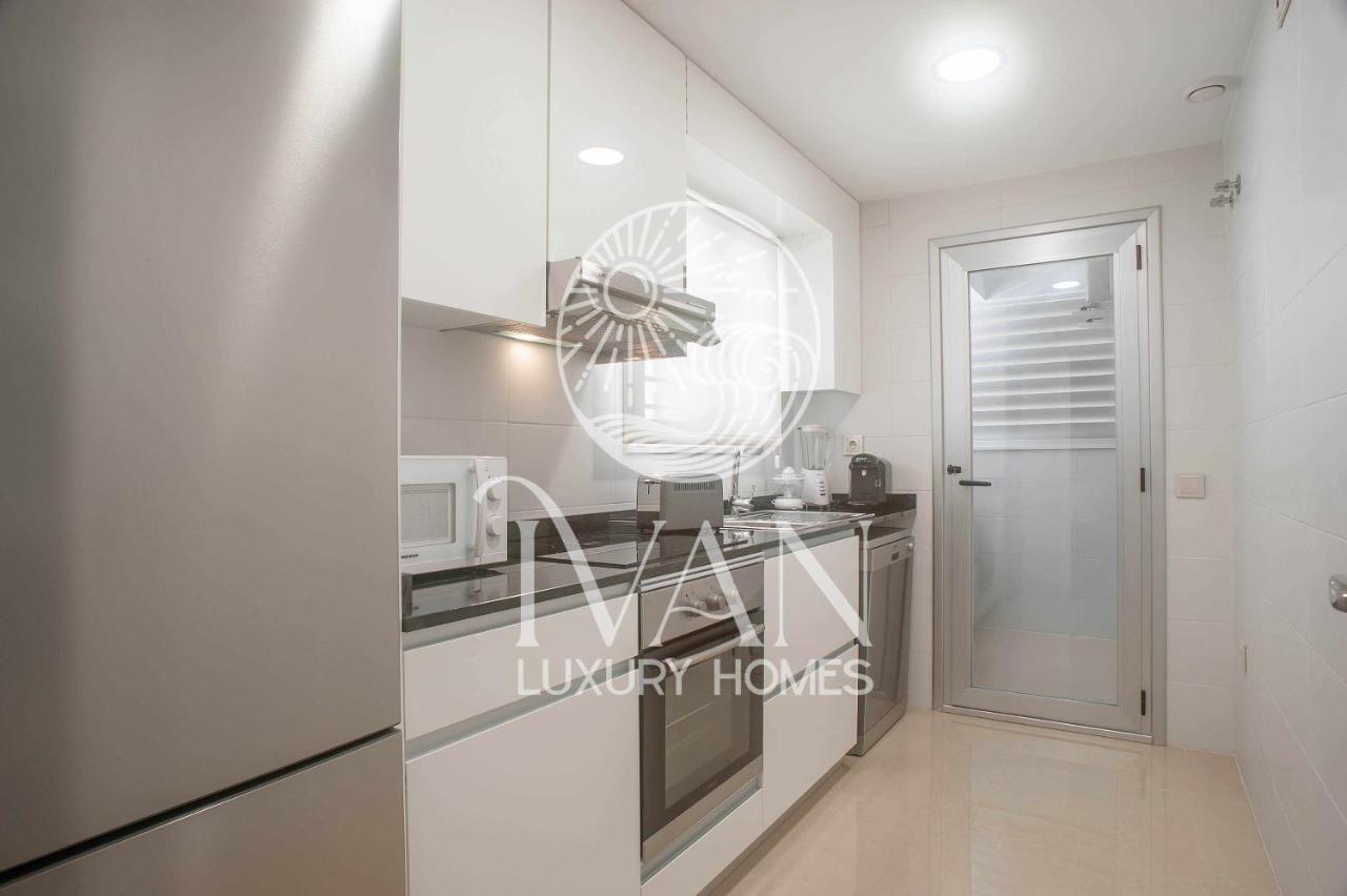 אורופסה דל מר Casa Zerua Ivan Luxury Homes 5ªpta Sur 1ªlinea מראה חיצוני תמונה